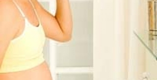 Thai phụ cần chăm sóc răng tốt