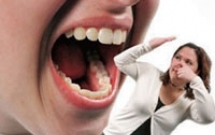 Hôi miệng do đâu?
